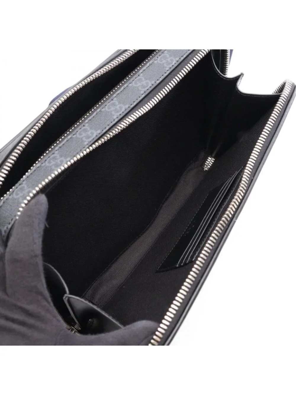 Gucci Shoulder Bag GG Supreme Leather